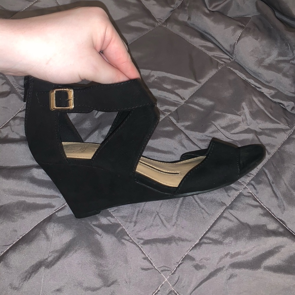 Black heels